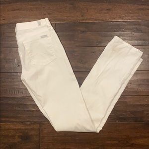 7 for All Mankind Whit Denim Straight Leg Size 28